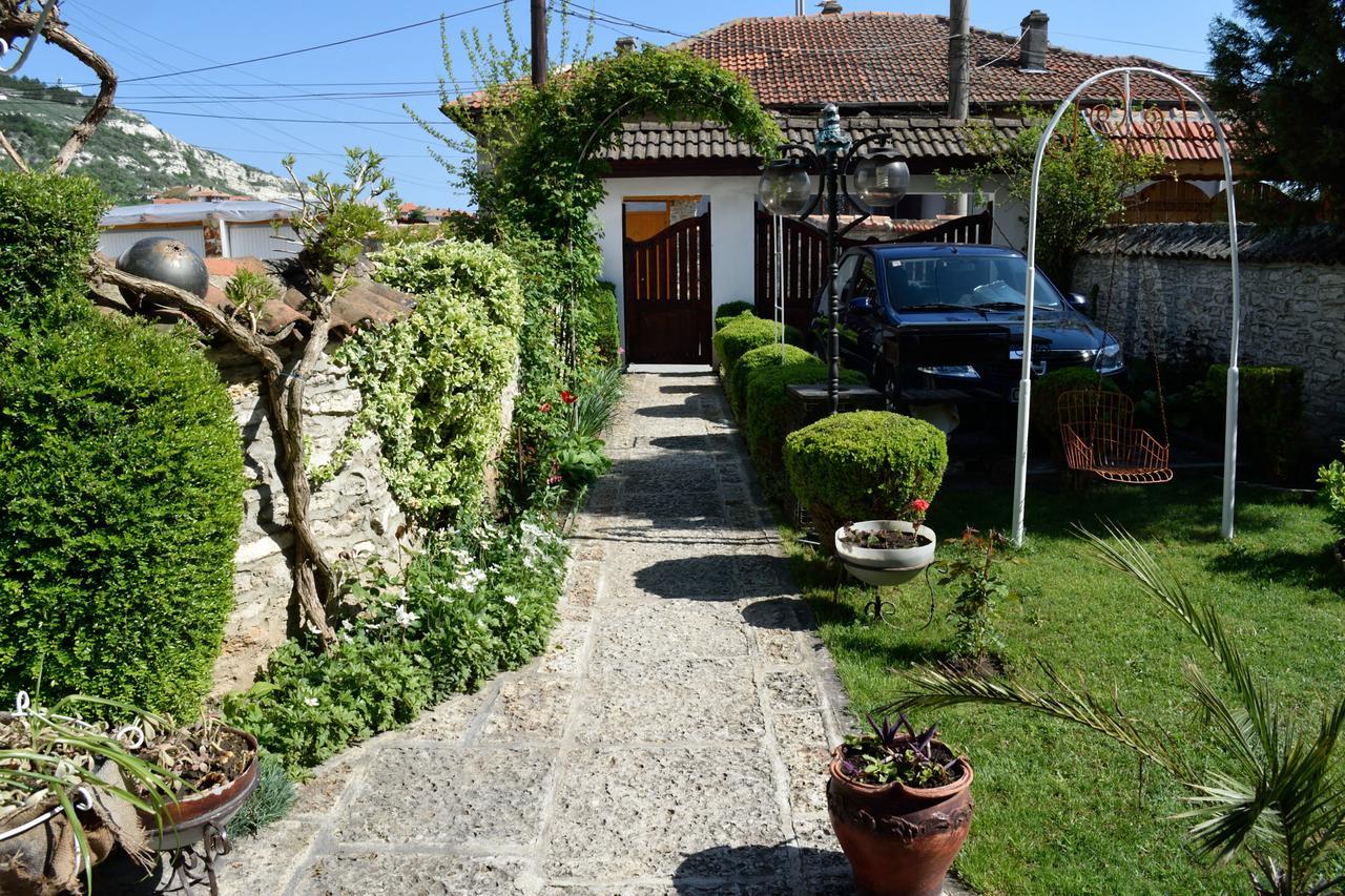 Guest House Villa Katty Balchik Exterior photo